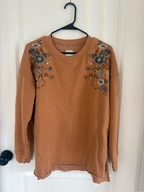 American Eagle Outfitters Rust Floral Crewneck Sweater